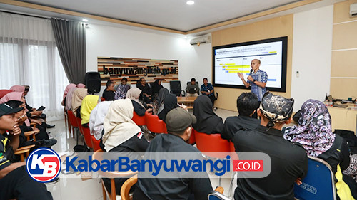 Matangkan Pilot Project Digitalisasi Bansos Nasional, Pemerintah Pusat Latih Intensif Ratusan Agen Perlinsos di Banyuwang