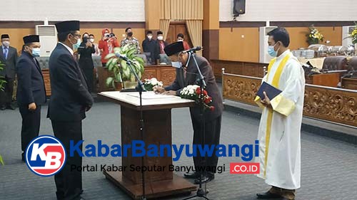 Dilantik PAW, Made Swastiko Resmi Gantikan Salimi Yang Wafat