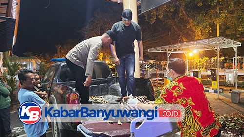 Polisi Evakuasi ODGJ Sakit di Gubuk Persawahan Untuk Diserahkan ke Dinsos Banyuwangi