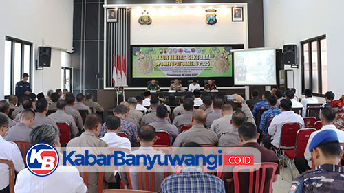 https://kabarbanyuwangi.co.id/asset/foto_berita/Rakor_lebaran_2025.jpg