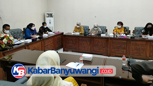 Dewan Dorong Eksekutif Tarik Retribusi TKA untuk Tingkatkan PAD