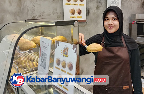 Kuliner Baru di Banyuwangi, Roti Mexican Bun Mr. Can, Satu Gigitan Bikin Ketagihan