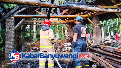 Gegara Bakar Sampah, Rumah Warga Cluring Ikut Terbakar