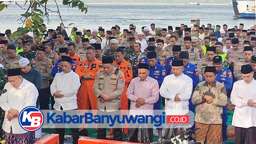 https://kabarbanyuwangi.co.id/asset/foto_berita/Salat_gaib_Bulusan.jpg