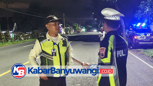 Pemotor Perempuan Meninggal Dunia Usai Tabrak Pejalan Kaki di Jalan Raya Kabat Banyuwangi