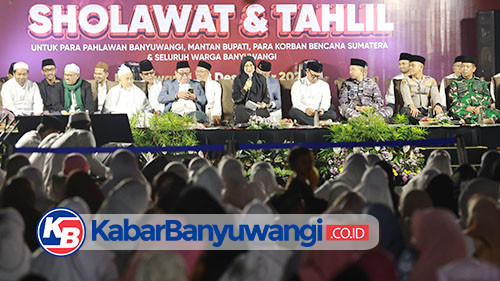 https://kabarbanyuwangi.co.id/asset/foto_berita/Sholawat_dan_tahlil.jpg