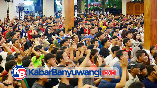 https://kabarbanyuwangi.co.id/asset/foto_berita/Suasana_nobar_di_pendopo.jpg