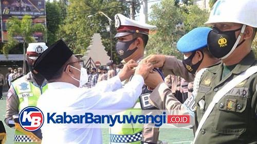 Apel Pasukan Ops Ketupat Semeru, Wabup Sugirah Minta Masyarakat Patuhi Anjuran Pemerintah