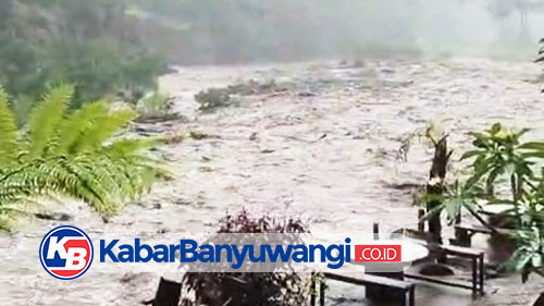 Pekerja Pemecah Batu Hanyut di Sungai Badeng, Tim SAR Lakukan Pencarian