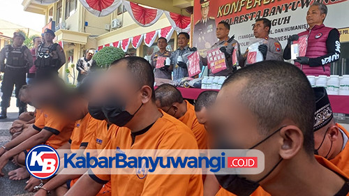 https://kabarbanyuwangi.co.id/asset/foto_berita/TSK_okerbaya_Operasi_Tumpas_Semeru_2025.jpg