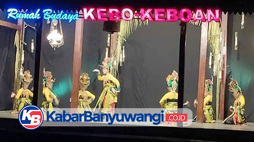 Ratusan Penari Banyuwangi Meriahkan Hari Tari Sedunia