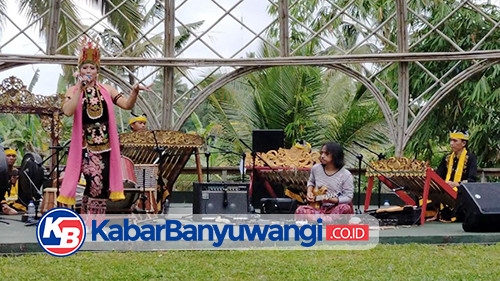 Ciptakan Dua Lagu, Dewa Budjana Tampil di Taman Gandrung Terakota Banyuwangi