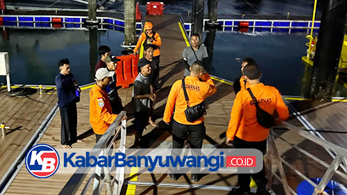 https://kabarbanyuwangi.co.id/asset/foto_berita/Tim_SAR_bantu_nelayan.jpg