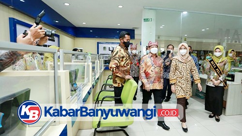 Keliling Banyuwangi, Mendagri Tito Gembira Lihat Kemajuan Pelayanan Publik