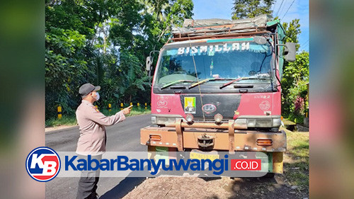 Berangkat Sekolah, Pelajar Asal Genteng Meregang Nyawa Terlindas Truk