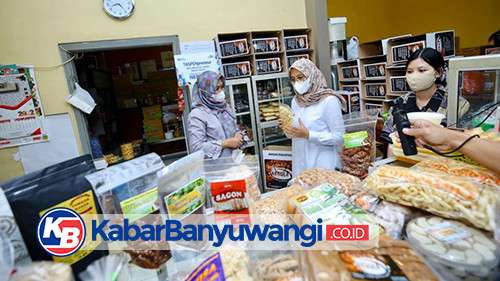 Bupati Ipuk Ajak Masyarakat Borong Kebutuhan Lebaran dan Souvenir di UMKM Banyuwangi