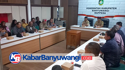 Belasan Warga Perkebunan Pakel Datangi Pemkab Banyuwangi Minta Perlindungan