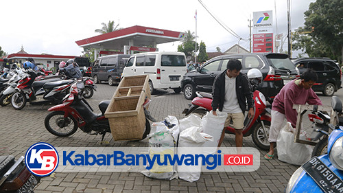 BBM Langka Pasca Jalur Gumitir Ditutup, Warga Jember Geruduk SPBU di Wilayah Banyuwangi