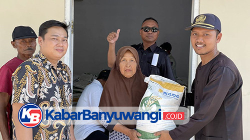 Sebanyak 122 Ribu Warga Banyuwangi Terima Bantuan Beras dari Bulog