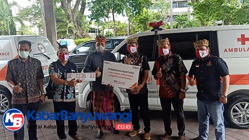 Ikawangi Dewata Bali Dapat Tambahan Mobil Ambulance dari Bank BNI