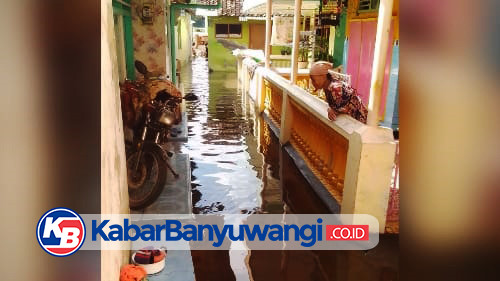 Banjir Rob Landa Dua Kawasan Permukiman di Banyuwangi