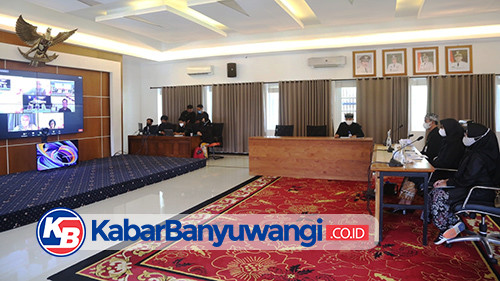 Menuju Top 30 Kovablik Jatim 2021, Bupati Ipuk Paparkan Inovasi 