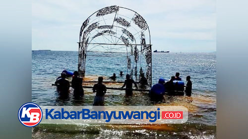 Jaga Ekosistem Laut, Pengelola Bangsring Underwater Kembangkan Terumbu Karang Metode Biorock
