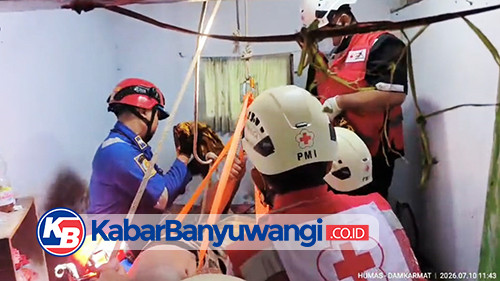 Pria Berbobot 2 Kuintal di Banyuwangi Terjebak Alami Kram, Damkarmat Turun Tangan