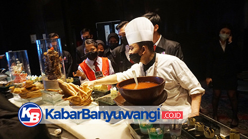 Puluhan Peserta Didik Desy Education Masuk Ciputra World Surabaya