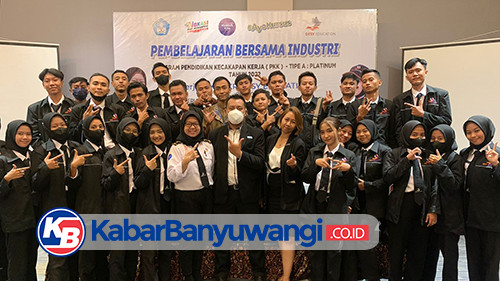 Peserta Program PKK Desy Education Praktik Industri di ASTON Banyuwangi
