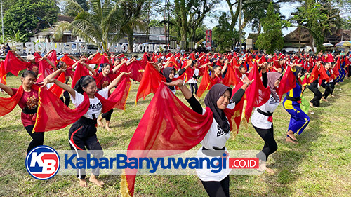 https://kabarbanyuwangi.co.id/asset/foto_berita/gandrung_sewu_2025.jpg
