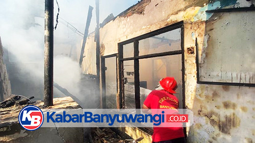 Kebakaran Rumah di Kembiritan Banyuwangi Hanguskan Motor, Kerugian Ditafsir Ratusan Juta