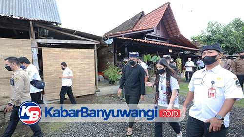 Kunjungi Banyuwangi, Wamen Parekraf Apresiasi Homestay Naik Kelas