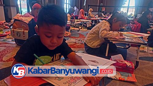 https://kabarbanyuwangi.co.id/asset/foto_berita/lomba_mewarnai.jpg
