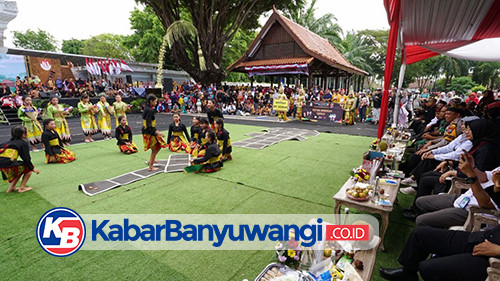 Hari Anak Nasional, Ribuan Anak Banyuwangi Memengan Aneka Permainan Tradisional