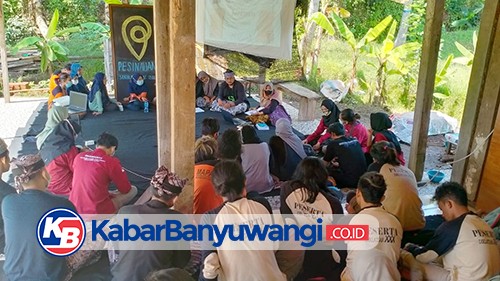 Merawat Naskah Kuno dan Tradisi Pelantunan Tembang di Banyuwangi