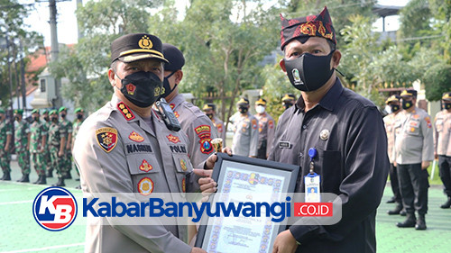 Pengungkap Kasus Percobaan Pembunuhan Tokoh Ulama di Banyuwangi Diberi Penghargaan