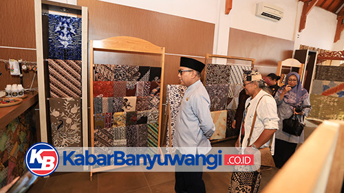 https://kabarbanyuwangi.co.id/asset/foto_berita/pusat_batik_banyuwangi.jpg