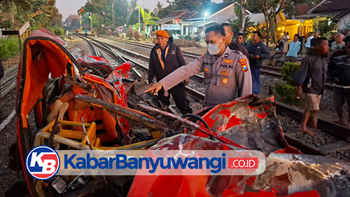 KA Wijaya Kusuma Tujuan Ketapang Banyuwangi Tabrak Sedan di Jember, Perjalanan Sempat Tertunda