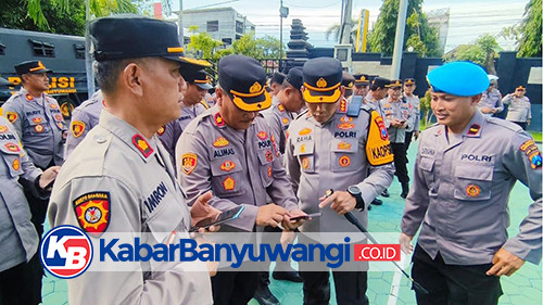 Antisipasi Judol, Kapolresta Banyuwangi Sidak Handphone Anggota