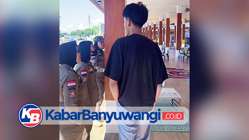 Dua Pelajar Bolos Sekolah di Pantai Ancol Banyuwangi Terjaring Razia Satpol PP