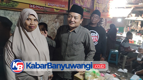 Cabup Banyuwangi Gus Makki Bertemu Teman SMP 2 Rogojampi saat Kampanye