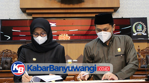 Pemkab dan DPRD Banyuwangi Tandatangani Nota Kesepakatan KUA PPAS APBD 2022