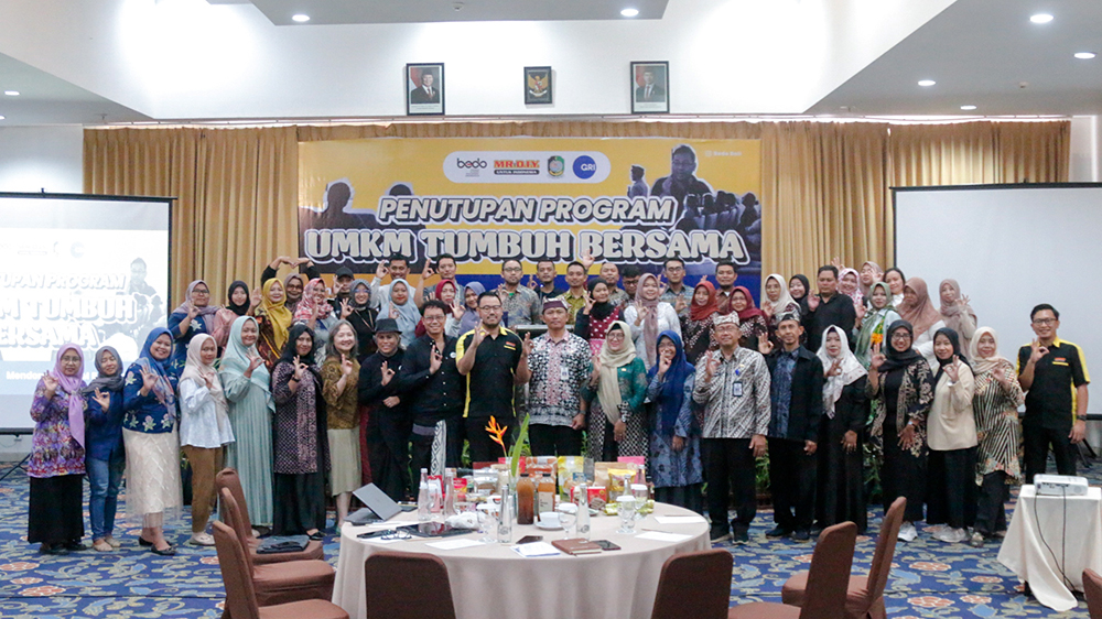 MR DIY Sukses Ajak UMKM Banyuwangi Tumbuh Bersama Lewat Pelatihan Teknologi AI